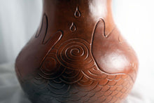 Load image into Gallery viewer, Water Pot by Jane Osti (Cherokee Citizen)
