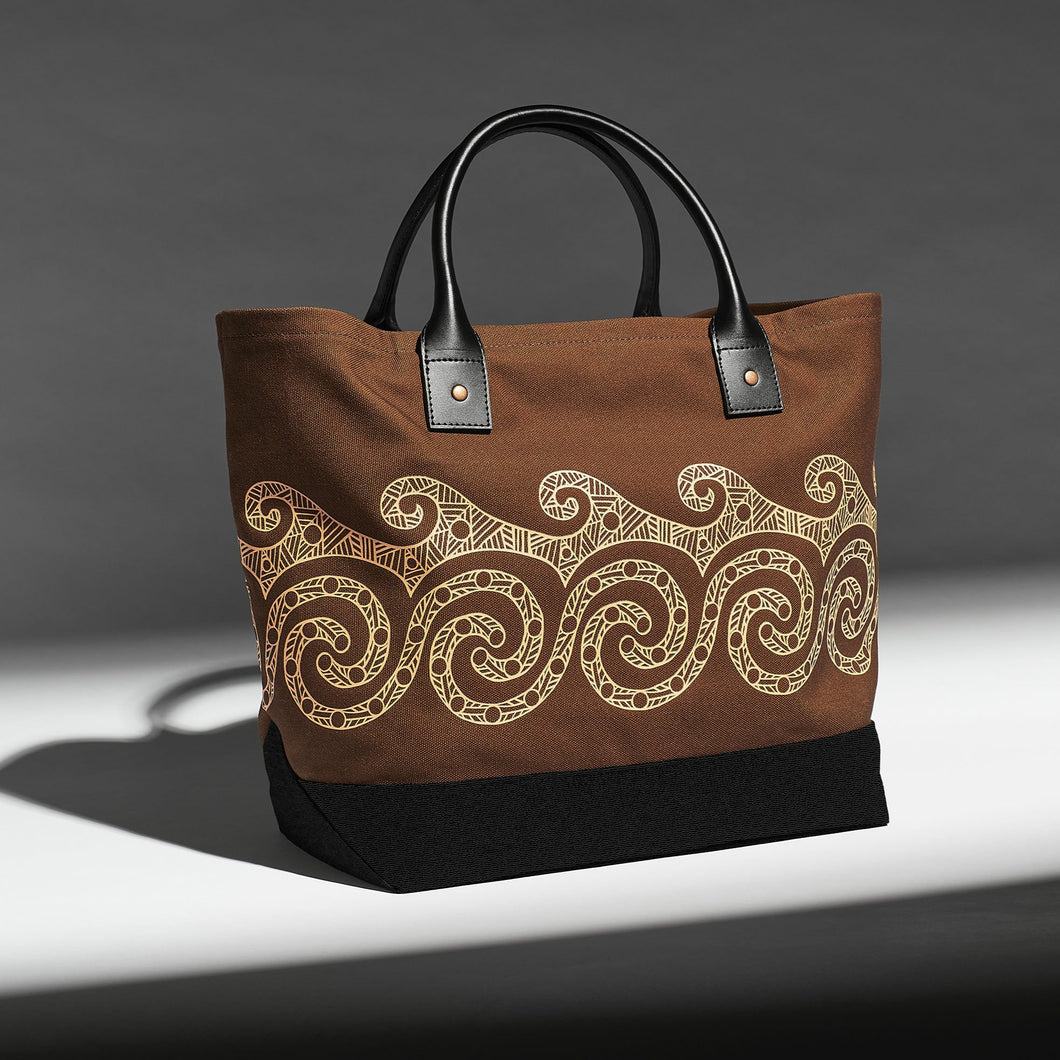 Handbag - Ayo Wahdut Kukuh by Jeri Redcorn